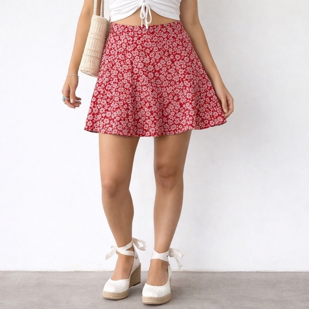 American Eagle Red Floral Lined Mini Skirt Cottagecore Y2K Summer Festival Small